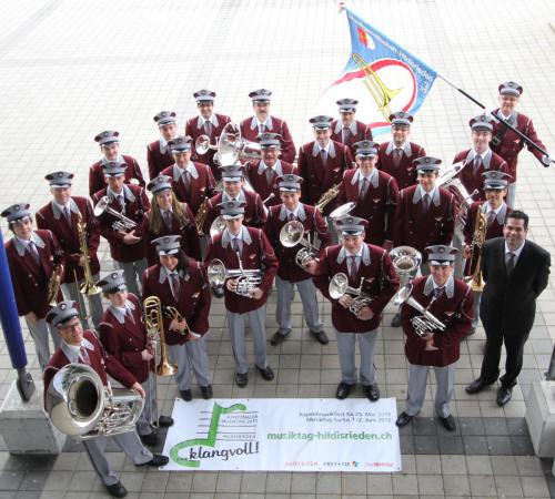 Mit-Uniform